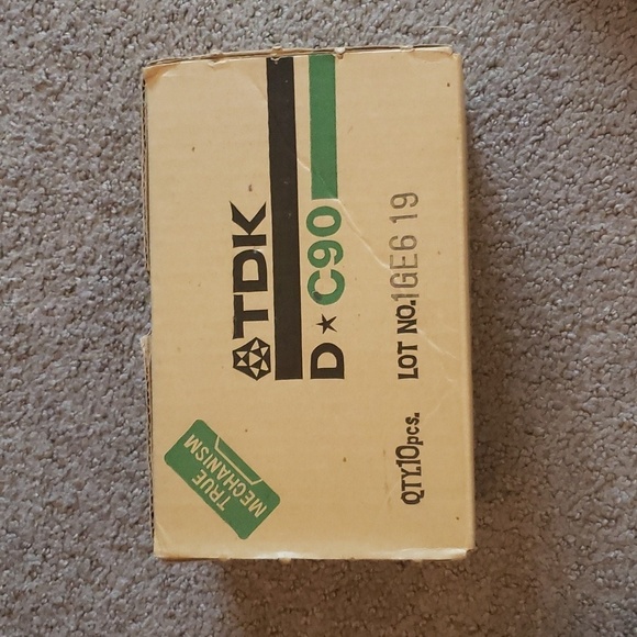 Vintage TDK D C 90 true mechanism  cassette tapes (8 in box)sealed made in japan - Picture 2 of 5